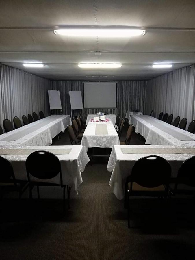 Dove'S Nest Guest House Kempton Park Bagian luar foto