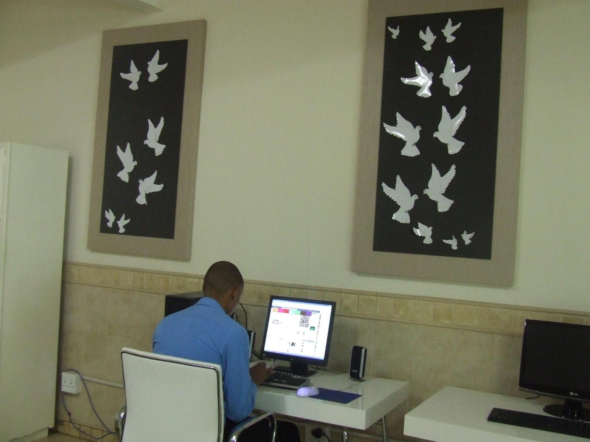 Dove'S Nest Guest House Kempton Park Bagian luar foto